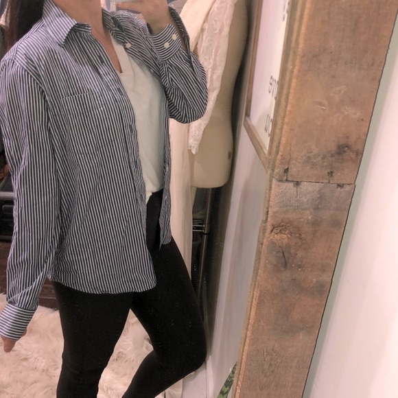 Gap fitted button down shirt striped size small - Picture 1 of 7